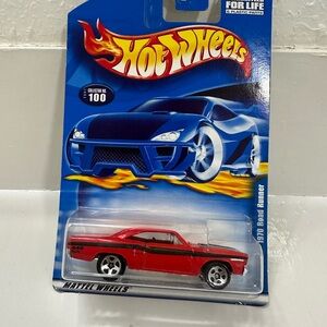 Hot Wheels 1970 Red Plymouth Road Runner (2000) Die-Cast Car, Collector No. 100